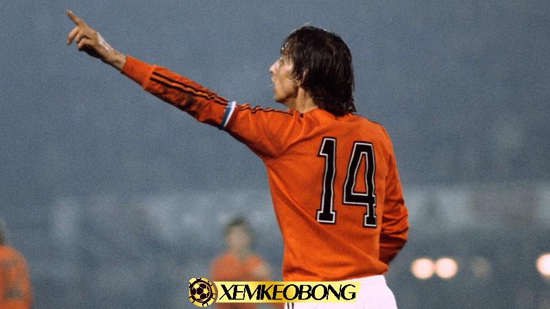 Johan Cruyff - Ngôi sao sáng giá của bóng đá Hà Lan