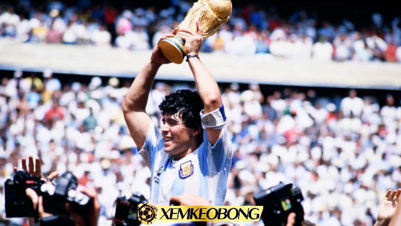 Những thành công ở đội tuyển quốc gia của "cậu bé vàng" dieo maradona